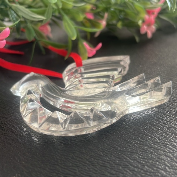 Elegant Crystal Dove Ornament - Perfect for Holiday Decor! - Picture 7 of 9